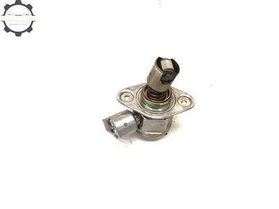 Bomba de combustible de alta presión delantera para conductor izquierdo Porsche Cayenne GTS 2011-2018 3,6 L V6 Foto 1 de 4