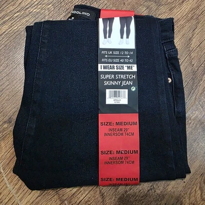 Bandolino Super Stretch Woman's Skinny Jeans Size Medium UK 12-14  in navy BNWT - Image 1 of 4