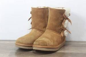 Koolaburra by UGG Victoria kurze Damen-Winterstiefel Größe 9 M (MB-1633) - Bild 1 von 8