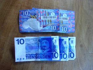 6 billets de 10 gulden 1968 et 1997- Pays bas - Imagen 1 de 2
