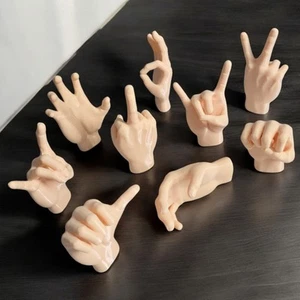 JUEGO DE 9 PIEZAS GESTOS CON MANO 2.5-3.5" con parte inferior plana PULGARES ARRIBA, DEDO MEDIO, METAL, ETC. - Imagen 1 de 13