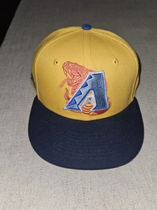 Arizona Diamondbacks New Era 59FIFTY Sombrero Ajustado Chase Field Amarillo Azul Marino 7 1/4 - Imagen 1 de 7