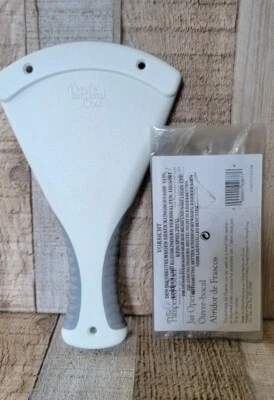 Pampered Chef Jar Opener With Screws 2677 Hand Held Or Mount White Grey The - Image 1 of 4