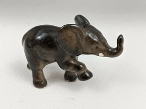 Vintage Hagen Renaker Baby Elephant Walking - Picture 1 of 2