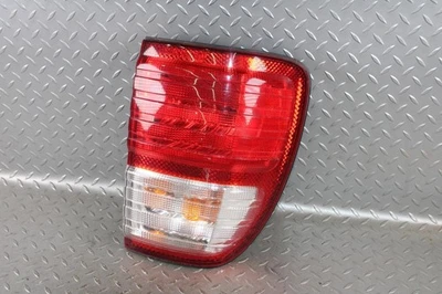 98-04 LX470 Quarter Panel Driver Side Left LH Taillight Tail Light Lamp Lens OEM Foto 1 de 4