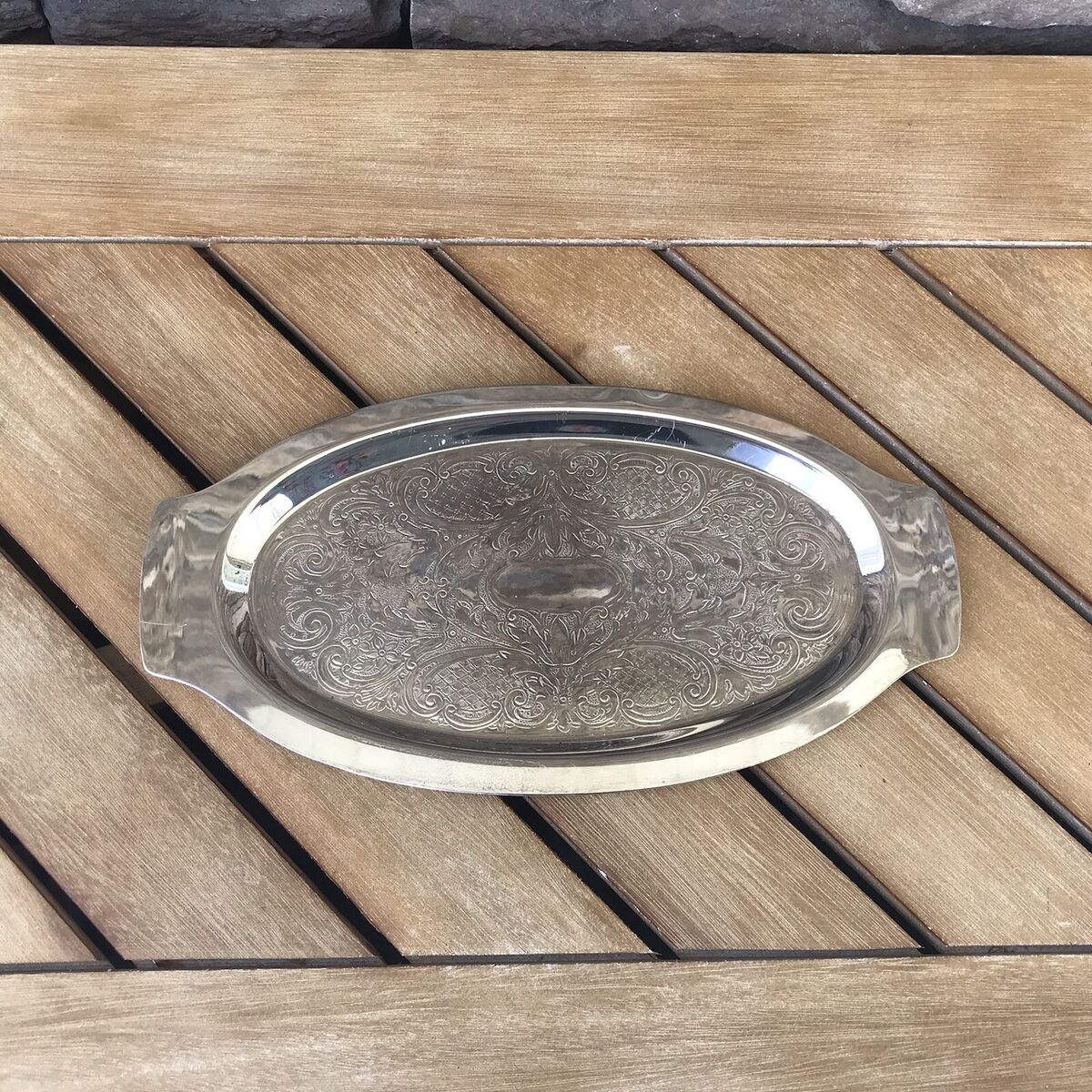FB Rogers Silver Coin Antique US Silver-Plated Platters FB Rogers Silver Coin Antique US Silver-Plated Platters