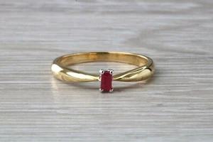 Petite and Simple Ruby set 18ct Yellow Gold Solitaire - Picture 1 of 10