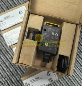 Sensore fotoelettrico One IFM OGD250 nuovo - Foto 1 di 5