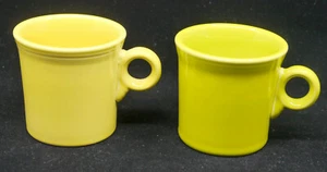 2 HOMER LAUGHLIN FIESTA WARE KAFFEETASSEN, TASSEN, SONNENBLUME & LT ED CHARTREUSE - Bild 1 von 3