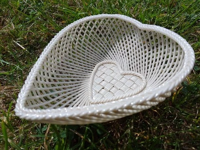 A Vintage Early Belleek Four Strand Woven Heart Basket 1921-54 11.5 cm long. - Image 1 of 4