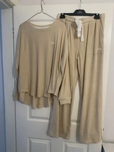 Peter Alexander Ladies Ribbed Pyjama Set Caramel Large - Picture 1 of 5
