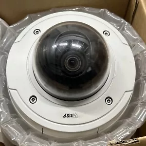 Axis P3384-VE Network CCTV Camera - Picture 1 of 8