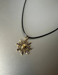 Sun Necklace Choker Sun Shine Pendant Charm Antique Gold Plated Tone Women Men - Picture 1 of 4