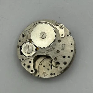 26.9mm Vintage BFG 866 Partial Swiss Manual Wind Watch Movement PARTS REPAIR - Picture 1 of 7