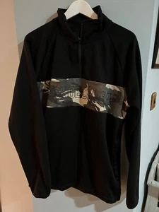 DC black snowboarding top with camouflage strip, size M - Picture 1 of 4