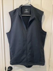 Oakley Range Vest Men's M Black Mock Neck Performance Fit Full Zip Pockets Golf - Picture 1 of 7