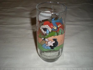 Bicchiere McDonald's " Camp Snoopy " { 1965 } - Foto 1 di 5