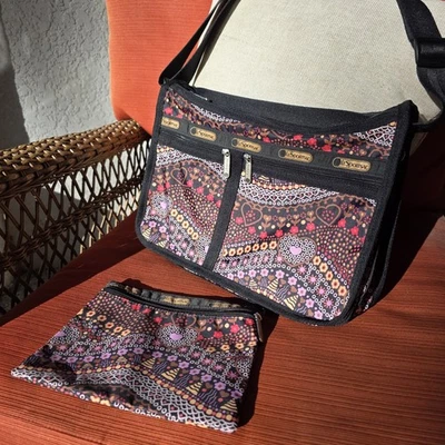 Bolso Bandolera LeSportsac Floral Corazón Nylon con Bolsa Multicolor Viaje Foto 1 de 4