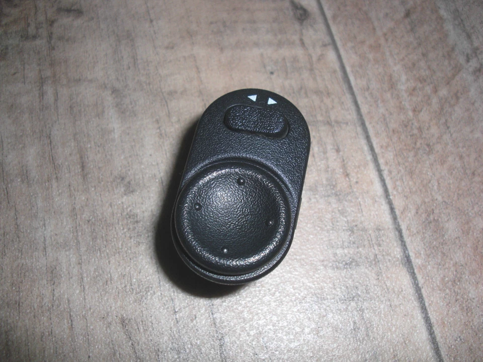 Spiegelschalter Opel Astra G, Zafira, Corsa C, Vectra B 09226861 - Bild 1 von 1