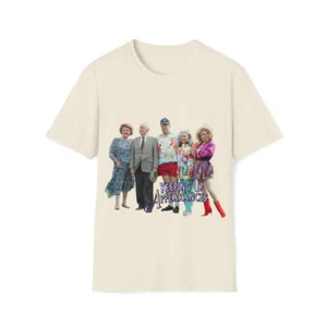Keeping up appearances - Camiseta unisex estilo suave - Imagen 1 de 16