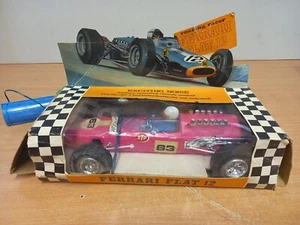 Vintage Roaring Racer Ferrari Flat 12 ferngesteuertes Auto - pink - originalverpackt - Bild 1 von 20