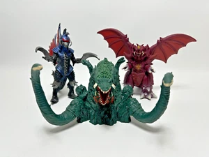 BANDAI Destoroyah Biollante Gigan Sofubi Vinyl Figure Godzilla Set of 3 - Picture 1 of 24