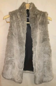 Tart Collections Super Soft Faux Fur Kya Vest Open Front Brown/Grey Sz Sm --A-- - Picture 1 of 4