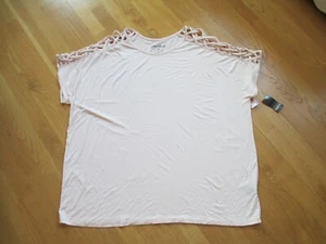 NWT TORRID LOVESICK LATTICE SLEEVE SHIRT TOP PLUS SIZE 4X 26 - Picture 1 of 5