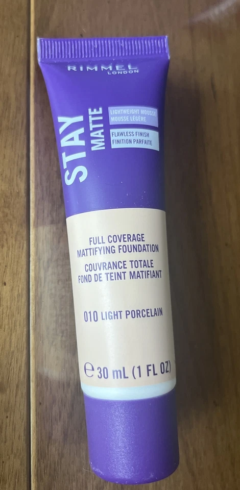 Rimmel Stay Matte Full Coverage Mattifying Foundation - 010 Light Porcelain- NEW - Image 1 of 1