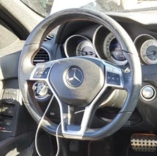 2012-2015 Mercedes-Benz C-Class LH Driver Steering Wheel Airbag OEM - Изображение 1 из 3