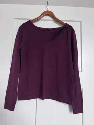 Suéter de hombro torcido del mercado negro de la Casa Blanca talla mediana Foto 1 de 4