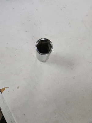 Used Chrome Blue-Point Blpsps381316 13/16  3/8 Drive Deep Socket - Image 1 of 3