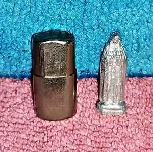 The Lady of Fatima,pocket Shrine,small metal Statue with metal case - Picture 1 of 3