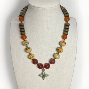 Lucky Brand Cross pendant Carnelian Wooden Bead 16" Necklace - Picture 1 of 10