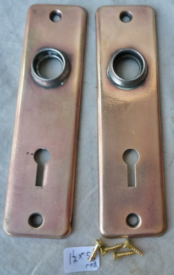 Placas traseras de perilla de puerta (pr) estampado de latón rojo Mission 5 1/2"h x 1 1/2"w  Foto 1 de 1