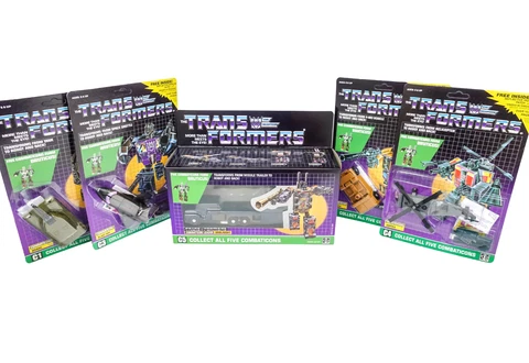 Transformers G1 Carded Bruticus brand new Gift metal version Cover