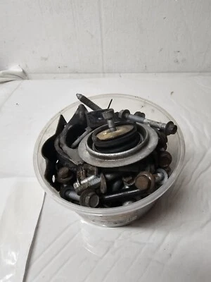 Chrysler 300C 2008 juego de pernos Foto 1 de 3