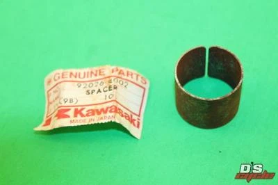NOS KAWASAKI 1979-1982 KDX250 KDX400 KDX450 FORK SPRING SPACER PART# 92026-4002 - Image 1 of 4