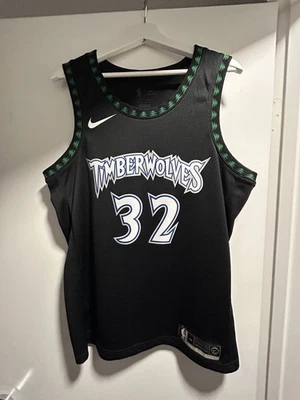 Camiseta deportiva retro Nike Minnesota Timberwolves Karl Anthony Towns talla grande Foto 1 de 4