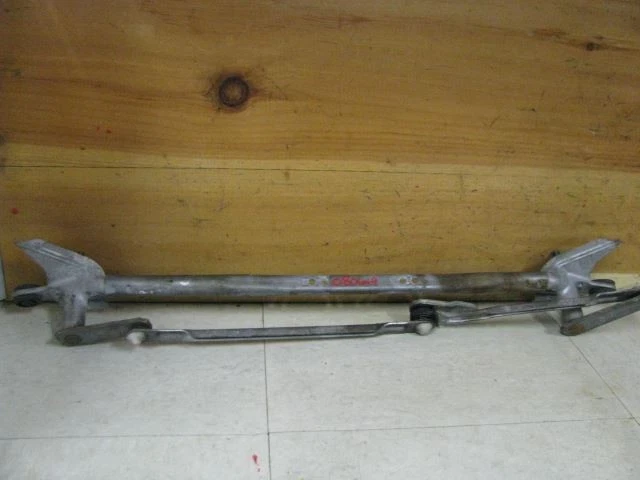 LIMPIAPARABRISAS TRANSMISIÓN MAZDA 6 2003 03 2004 04 2005 05 26201 Foto 1 de 4