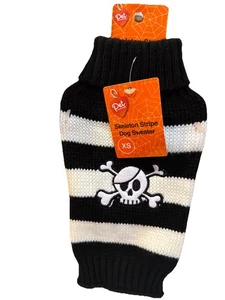 Pet Central Skull & Crossbones Dog Sweater Size Xs Stripes Black White - Picture 1 of 2