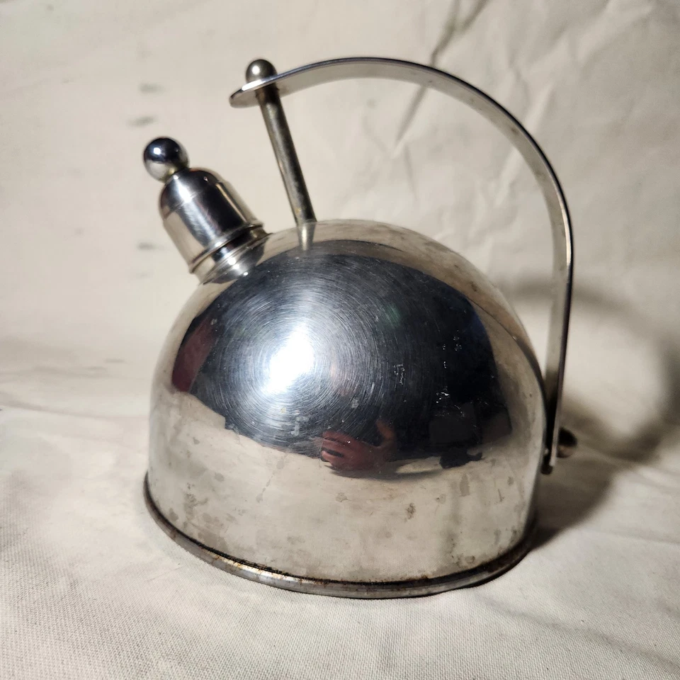 Tetera de acero inoxidable Cuisinart BA-165A de 2 cuartos - Usada Foto 1 de 4