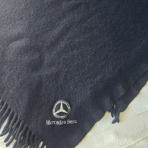 Vintage Mercedes-Benz Navy Wool Lap Blanket - Bild 1 von 4