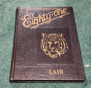 1980 THE LAIR YEARBOOK Maplewood High School Guys Mills Pennsylvania PA Sigs - Picture 1 of 7