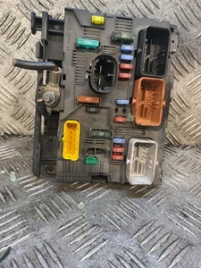 CITROEN C3 1.4 HDI UNDER BONNET FUSE BOX 9664055480 - 2008 - Picture 1 of 2