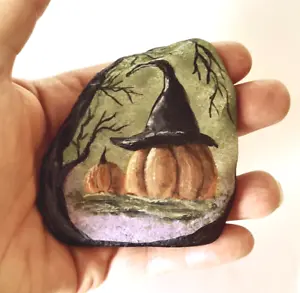 Miniature Hand Painted Rock Halloween Pumpkin Witches Hat Fall Autumn - Picture 1 of 6