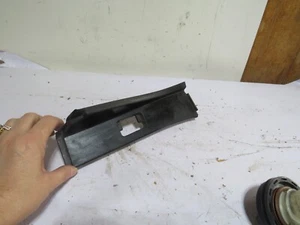 2009 SUBARU TRIBECA TAILGATE TRIM RIGHT PASSENGER RH - Foto 1 di 9