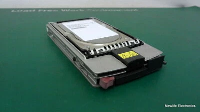 Fujitsu MAW3147NC 147GB 10,000 RPM 3.5 in. Ultra320 SCSI HDD CA06550-B200 - Image 1 of 4