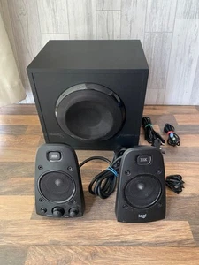 Logitech Z623 THX 2.1 Speaker System with Subwoofer 200W - Black - Afbeelding 1 van 8