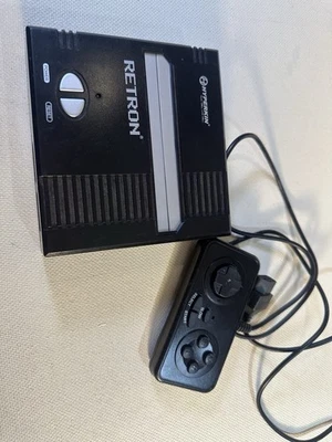 Hyperkin RetroN 1 HD Gaming Console and 1-controller Black UNTESTED - Image 1 of 4